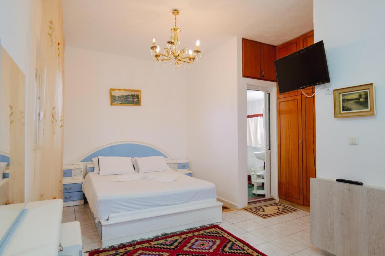 Seferi'S Apartament Apartment Саранде Екстериор снимка