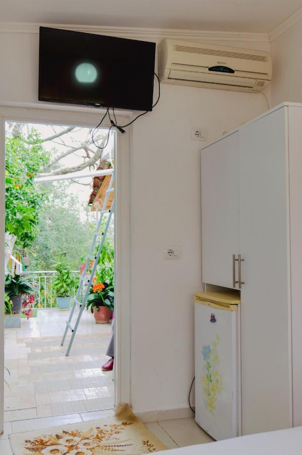 Seferi'S Apartament Apartment Саранде Екстериор снимка