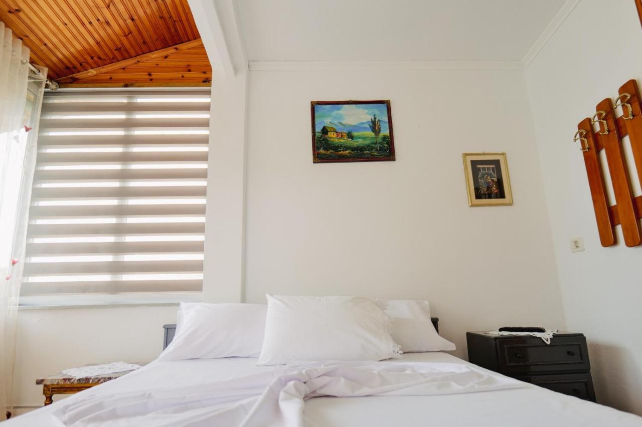 Seferi'S Apartament Apartment Саранде Екстериор снимка