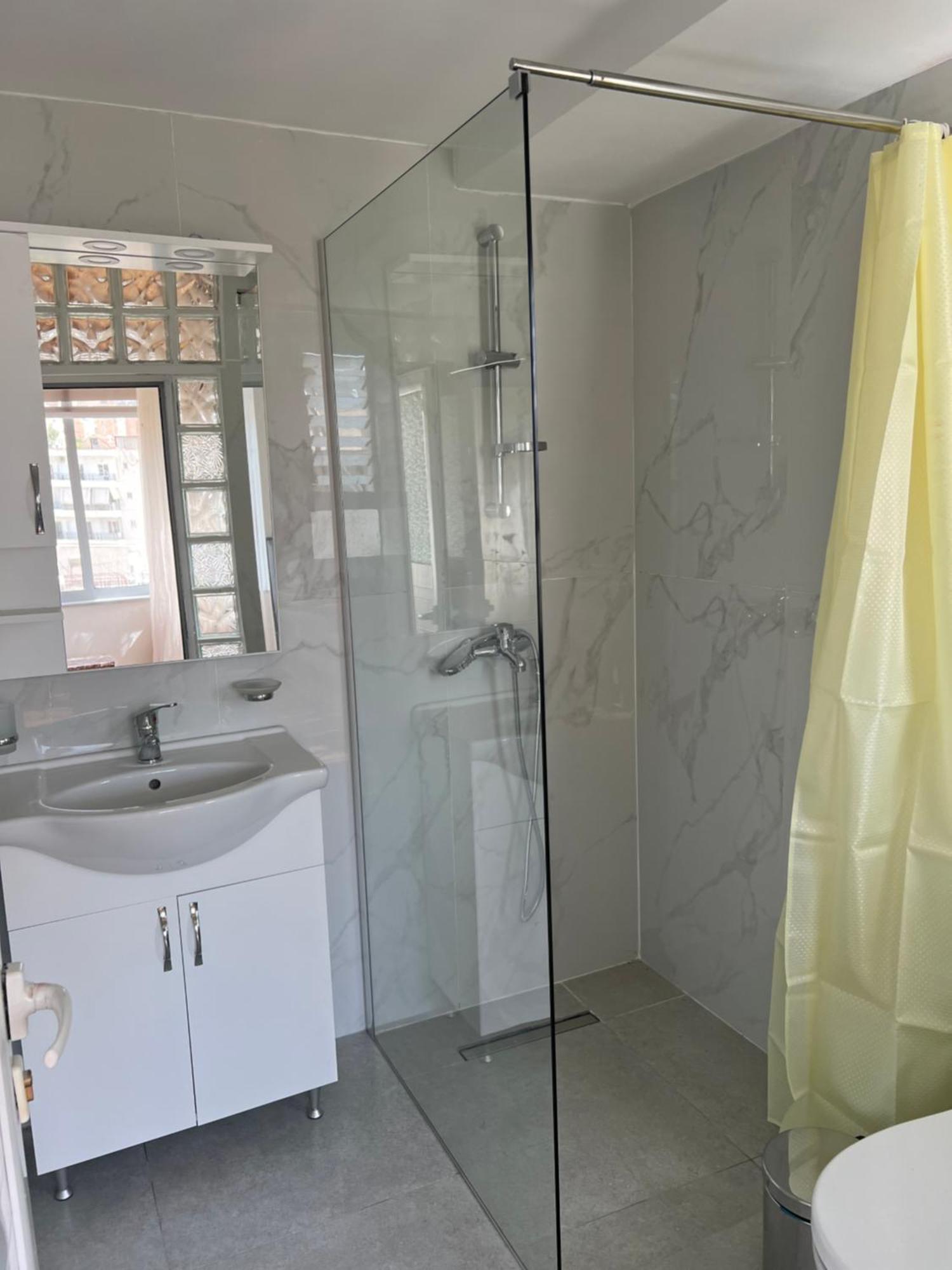 Seferi'S Apartament Apartment Саранде Екстериор снимка